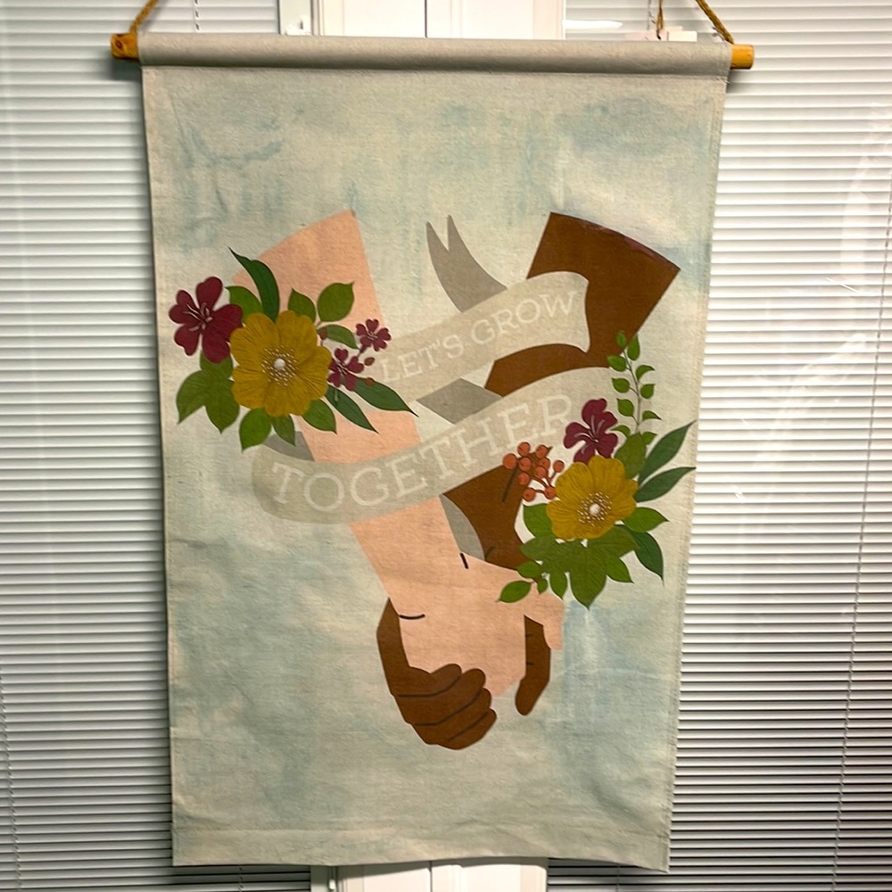 BNWT Habitat Hanging Linen Tapestry Sardella “Let’s Grow Together” Wall Hanging